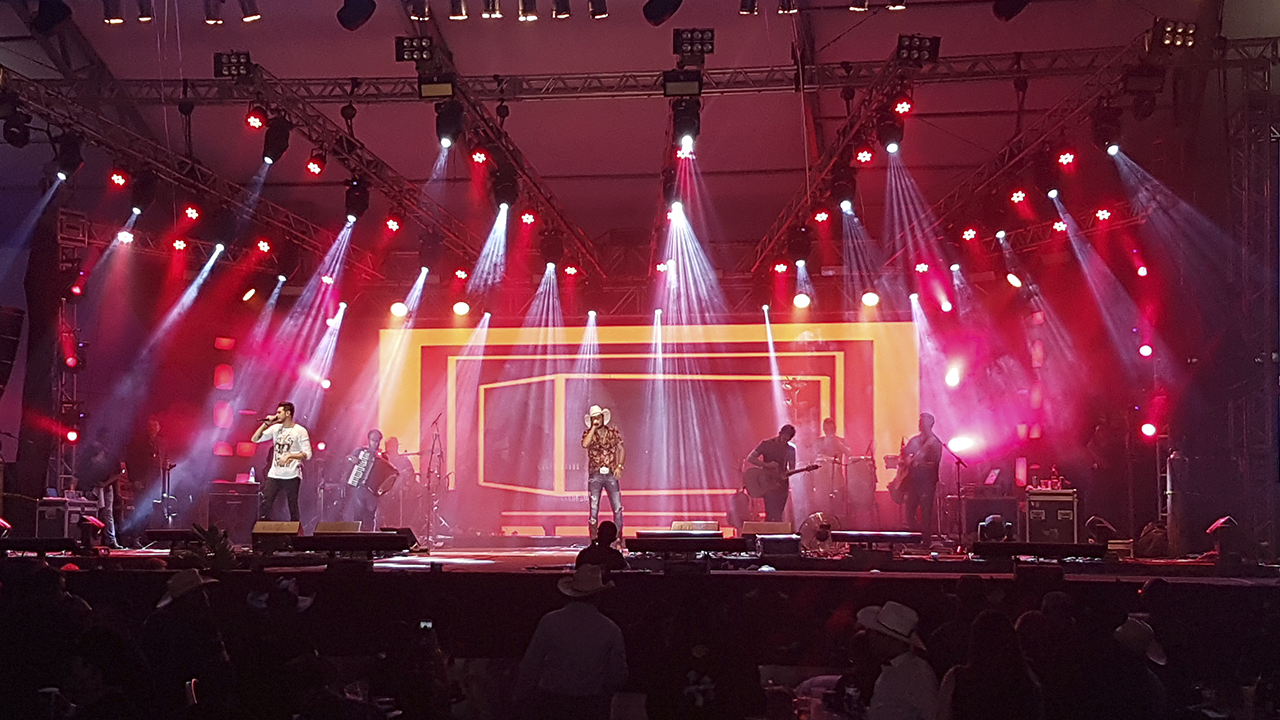 01 - Bruno e Barretto - Magic Light